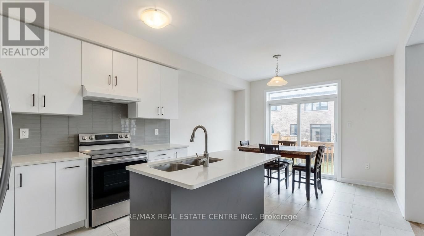 17 DOWNRIVER DRIVE Image 6