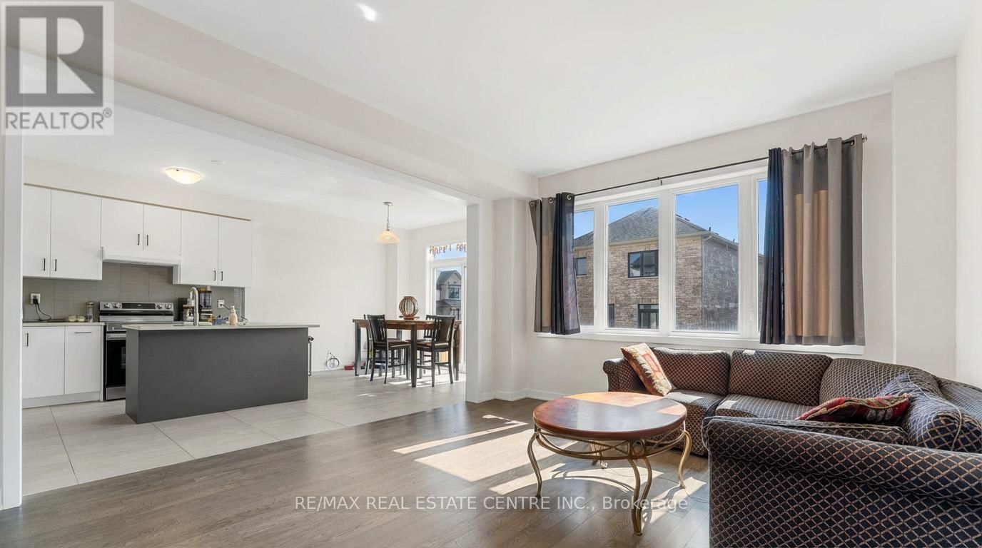 17 DOWNRIVER DRIVE Image 8