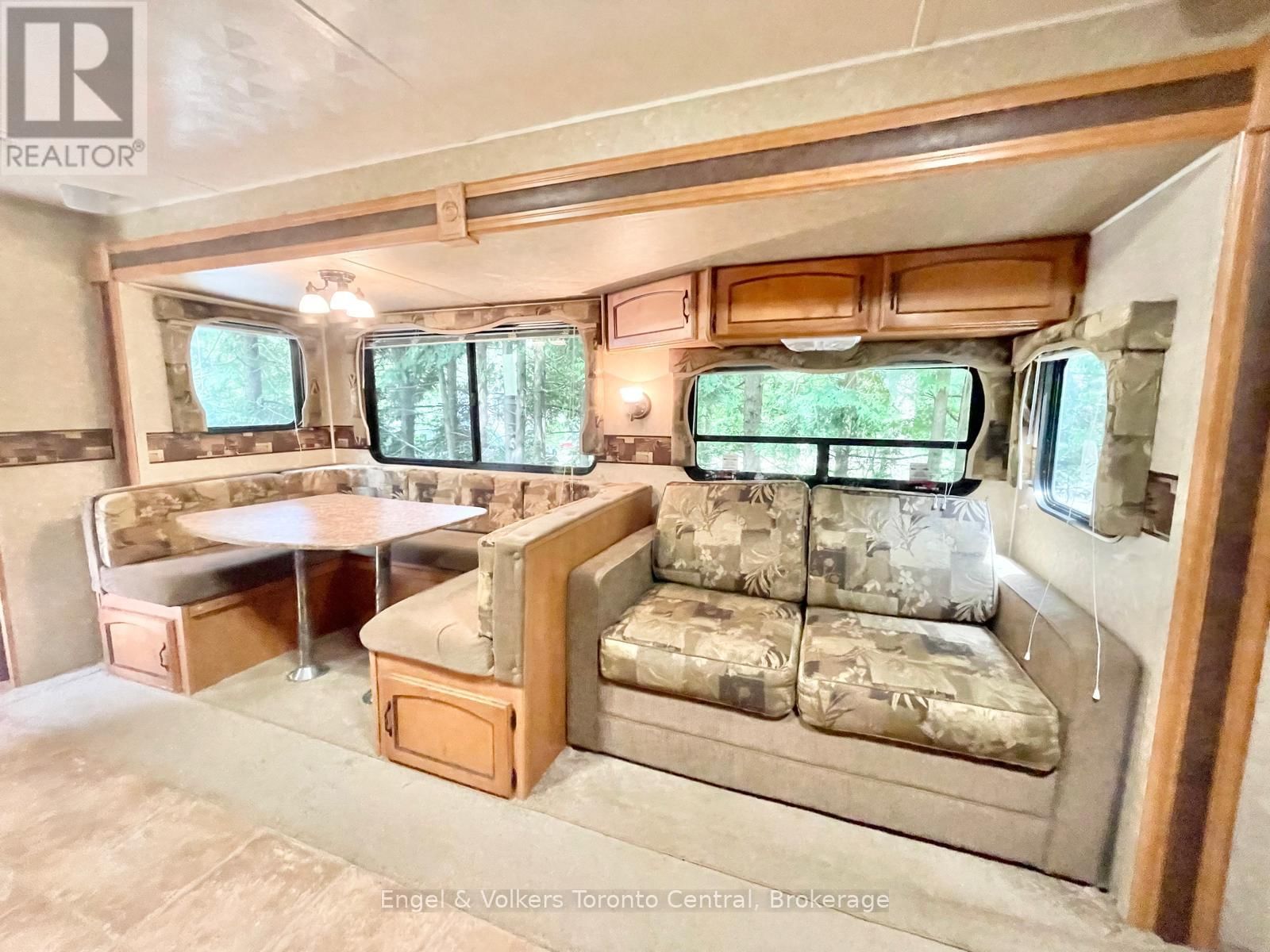 C25 - 7489 SIDEROAD 5 E Image 12