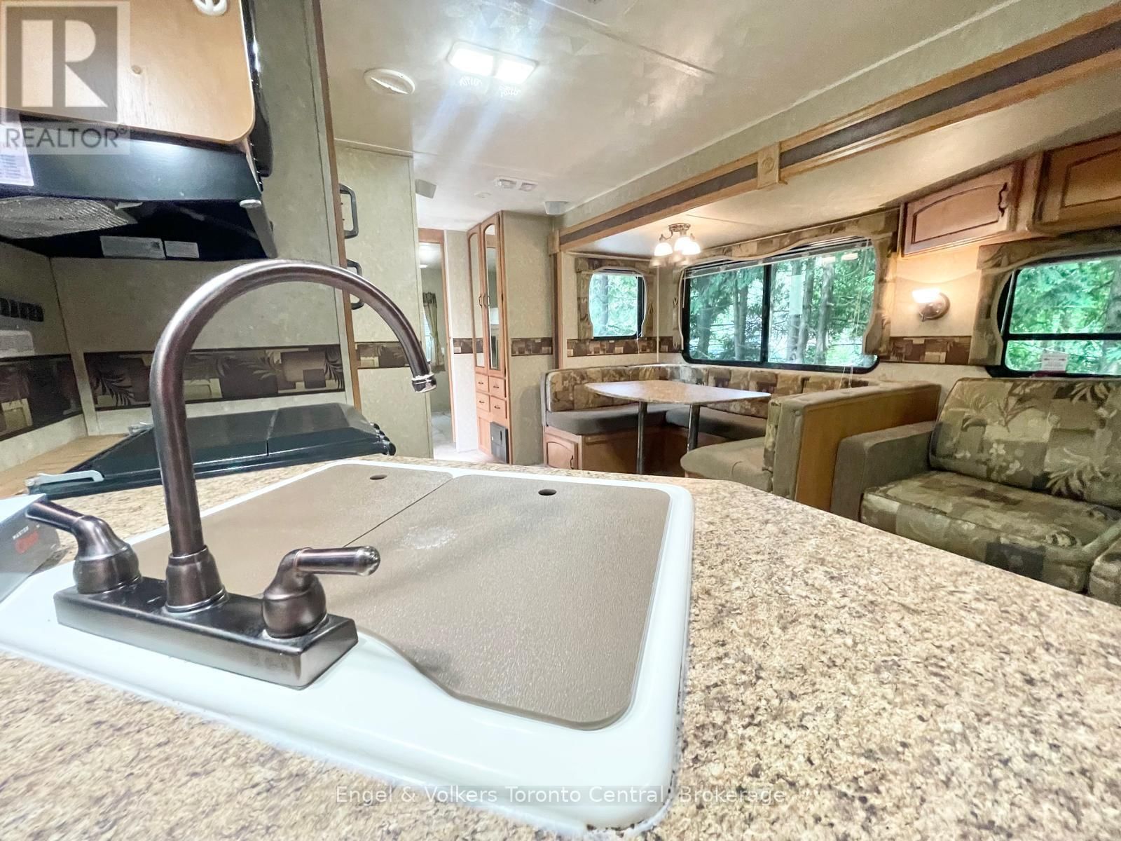 C25 - 7489 SIDEROAD 5 E Image 14