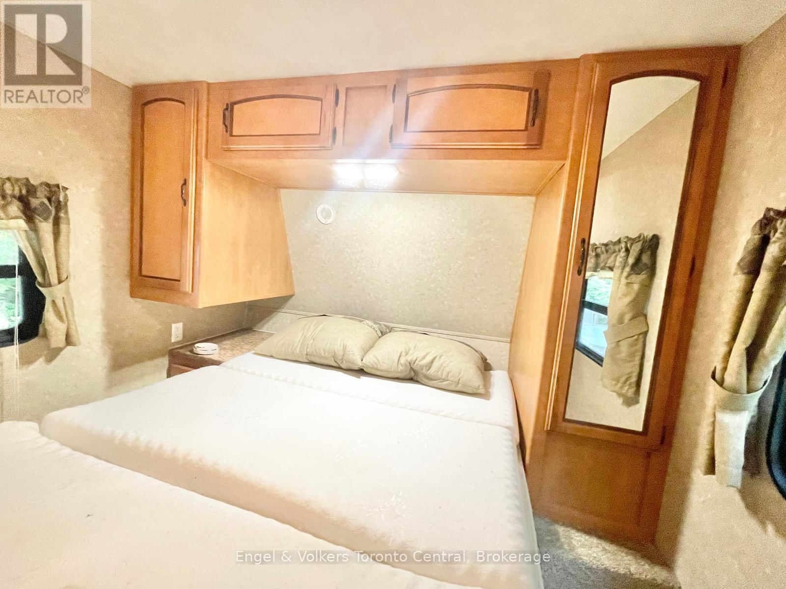 C25 - 7489 SIDEROAD 5 E Image 15