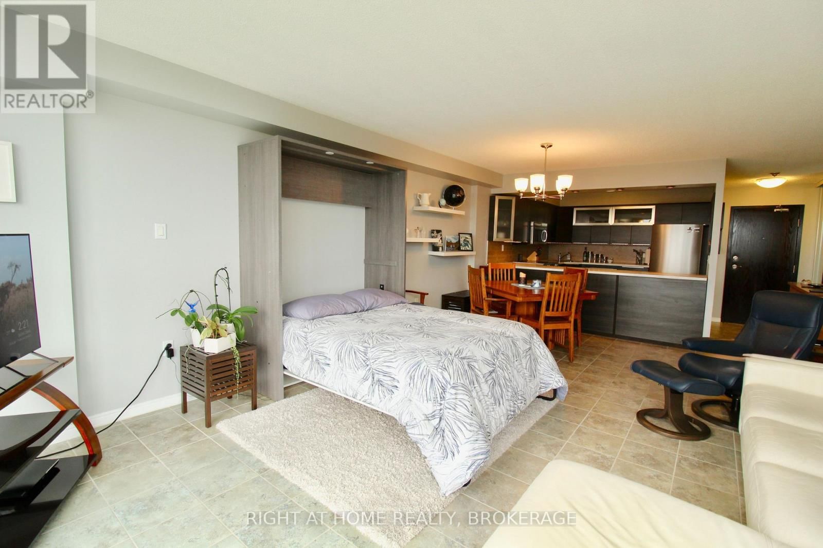 801 - 162 MARTINDALE ROAD Image 10