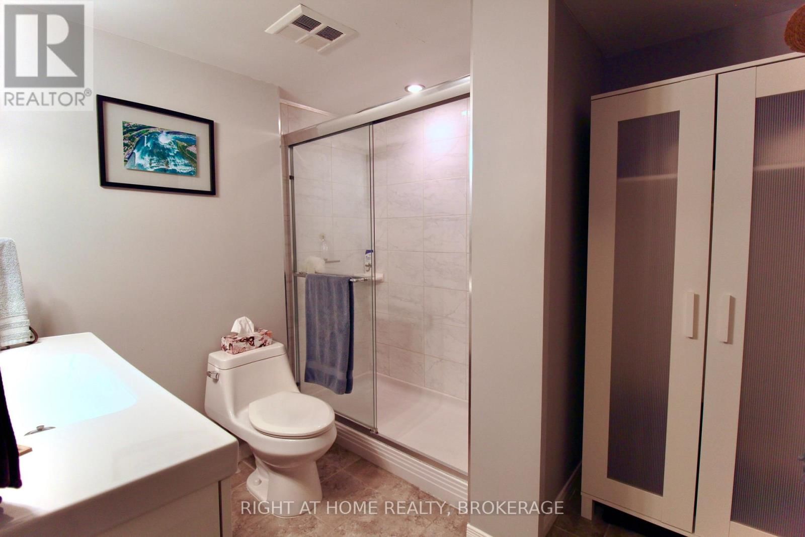 801 - 162 MARTINDALE ROAD Image 13