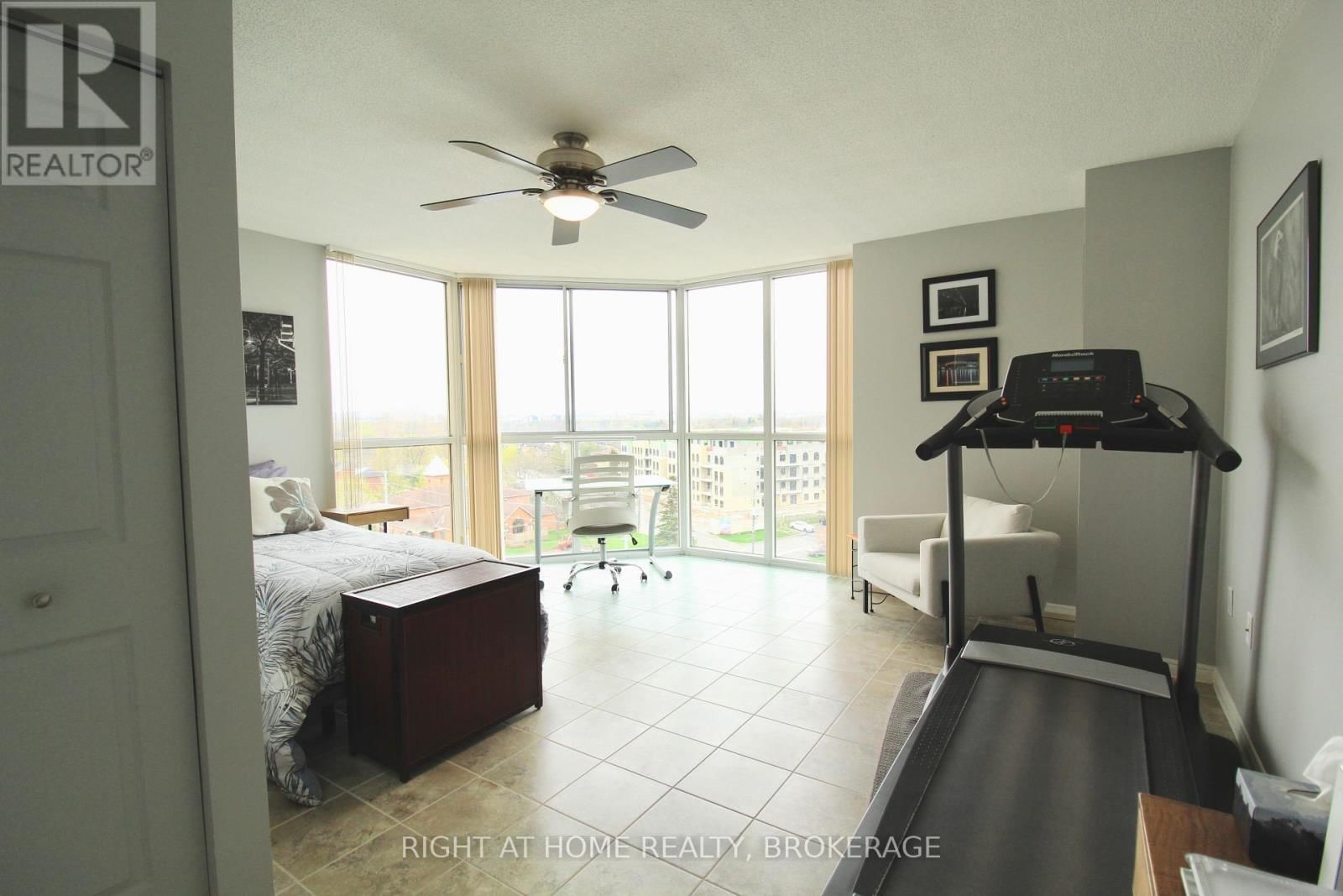 801 - 162 MARTINDALE ROAD Image 18