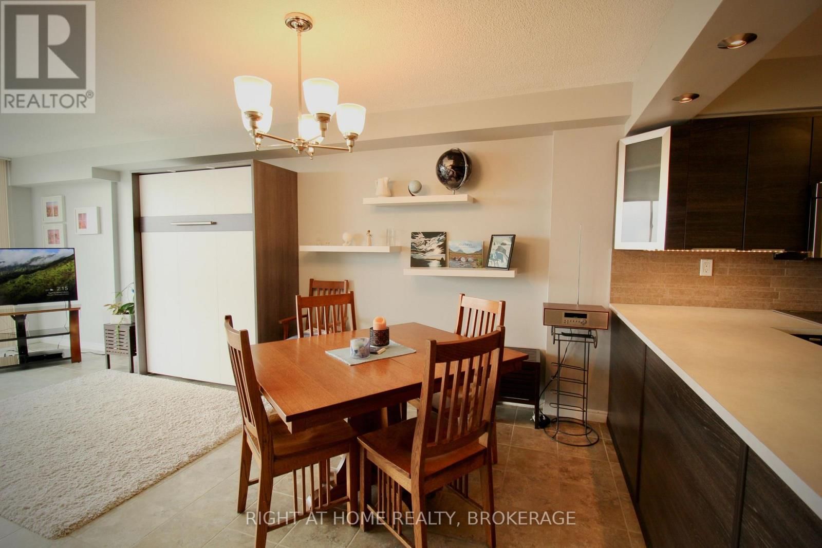 801 - 162 MARTINDALE ROAD Image 8