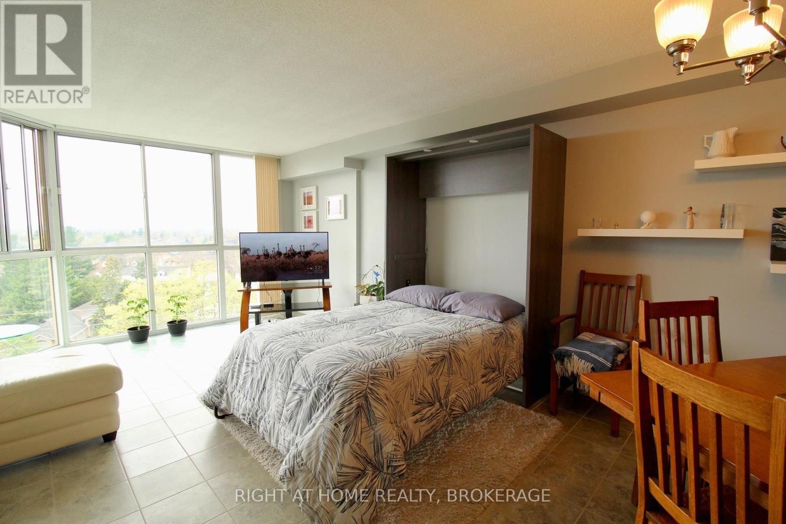 801 - 162 MARTINDALE ROAD Image 9