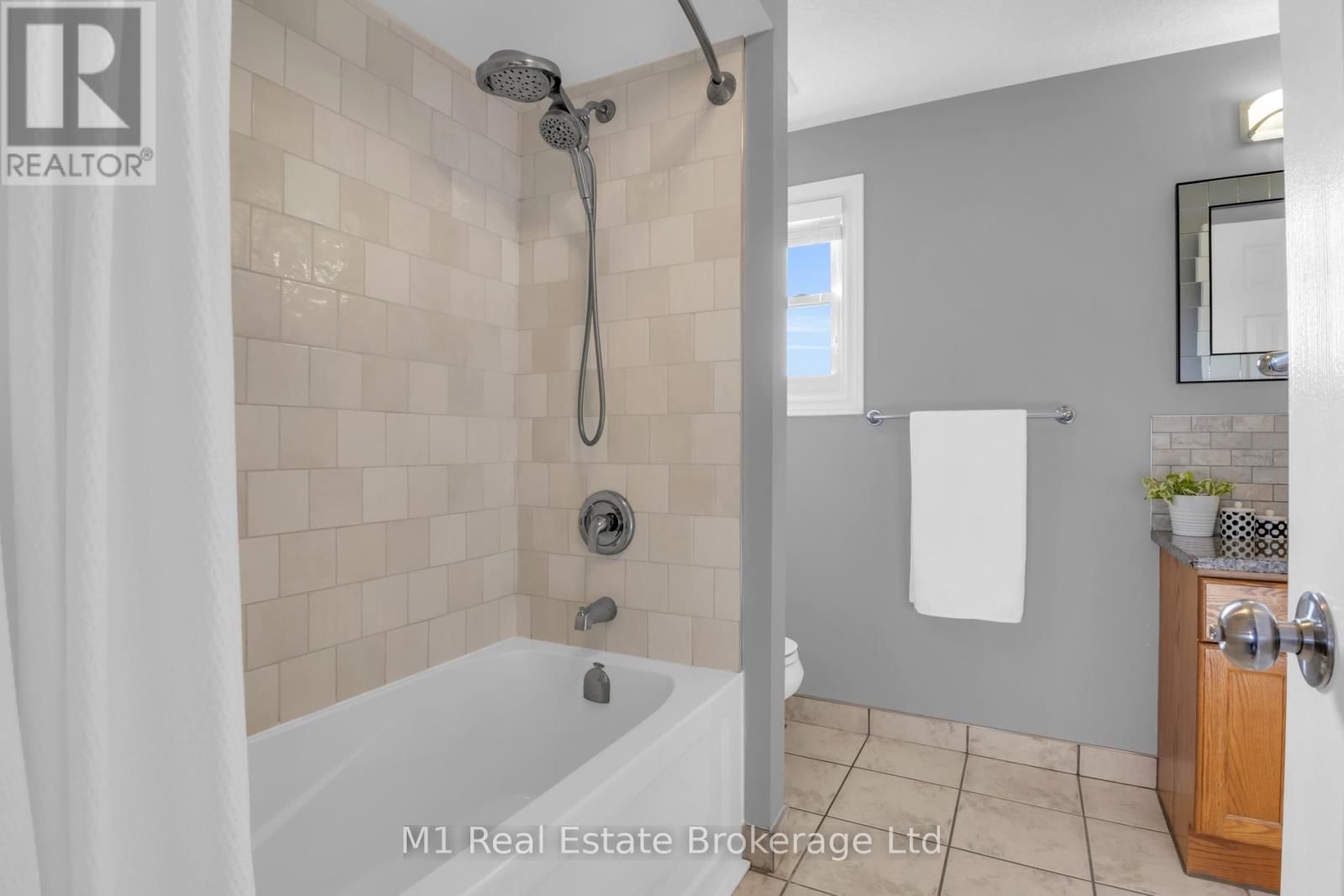 424 MILLBURN BOULEVARD Image 25