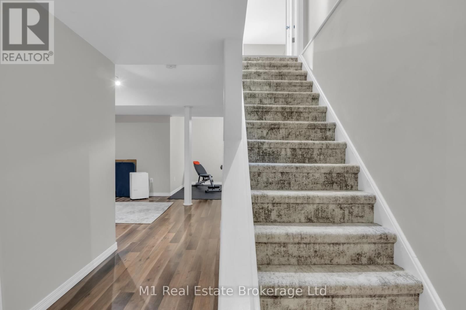 424 MILLBURN BOULEVARD Image 33