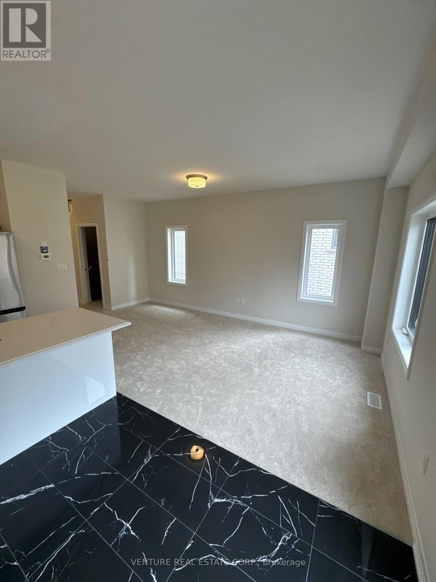 C-12 - 660 COLBORNE STREET WEST Image 9