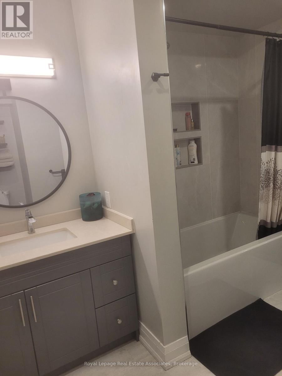 A - 22 ST JAMES STREET Image 11