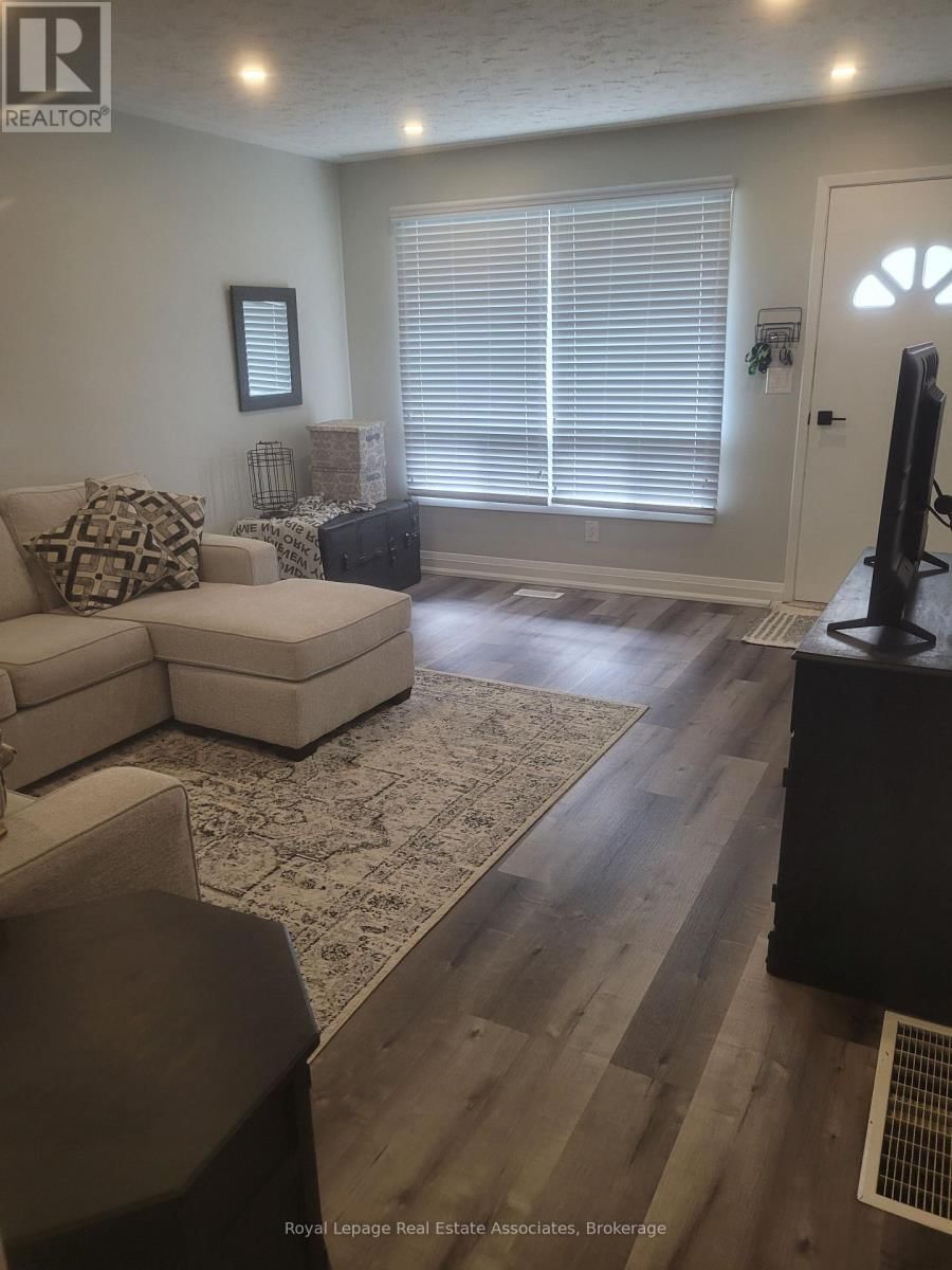 A - 22 ST JAMES STREET Image 6