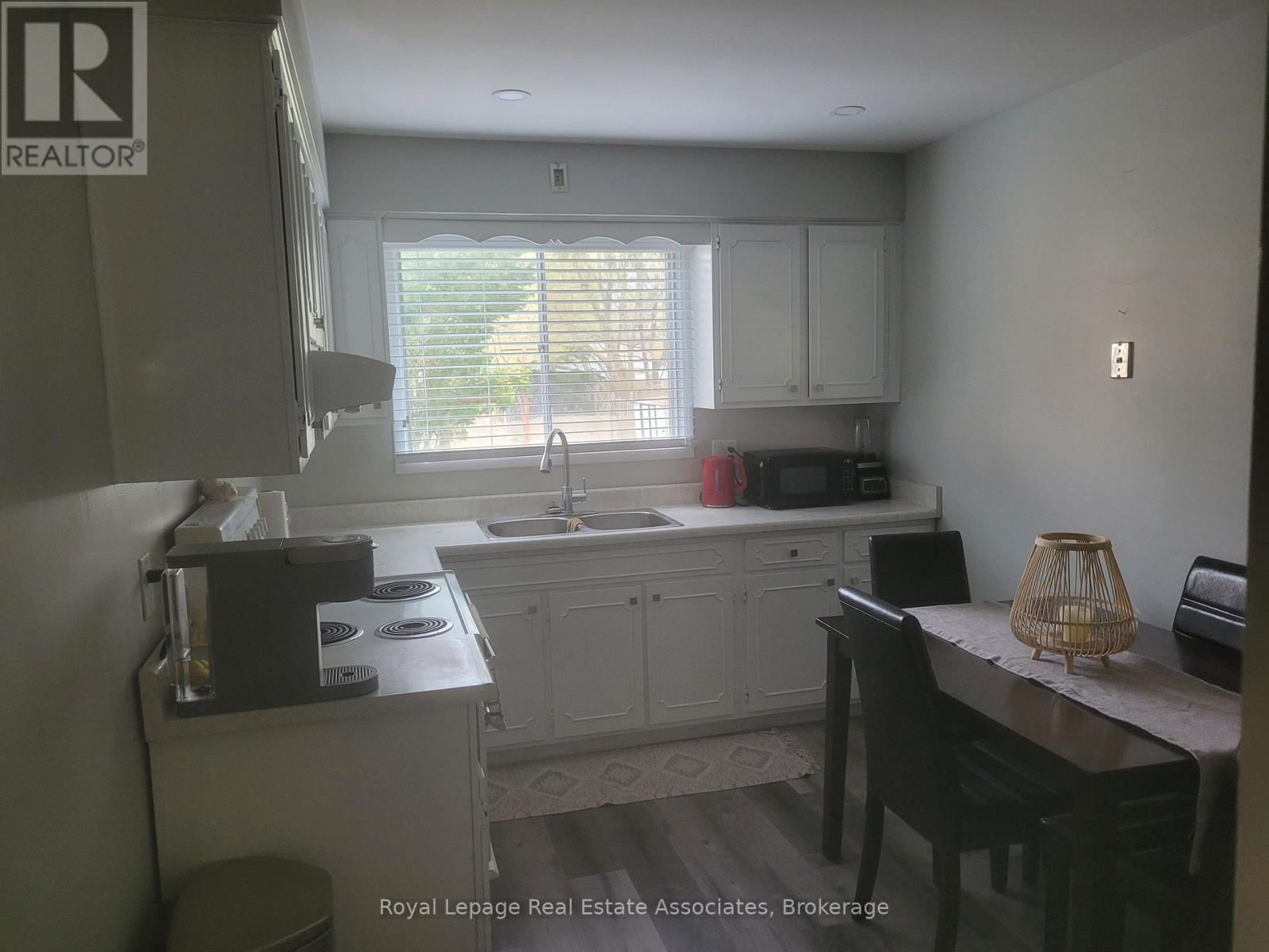 A - 22 ST JAMES STREET Image 8