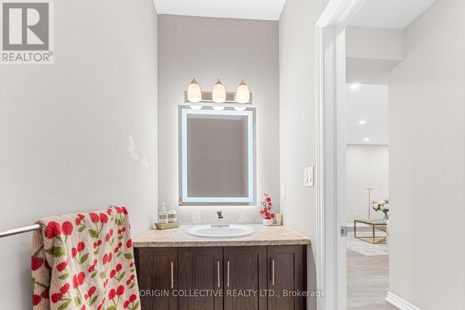 152 MCCABE AVENUE Image 10