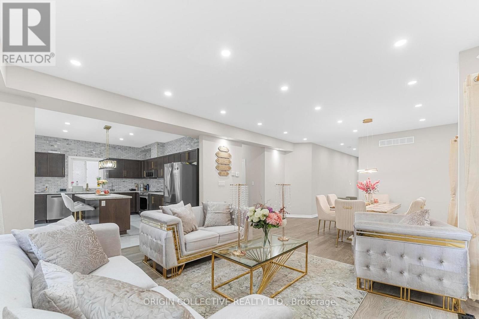 152 MCCABE AVENUE Image 11