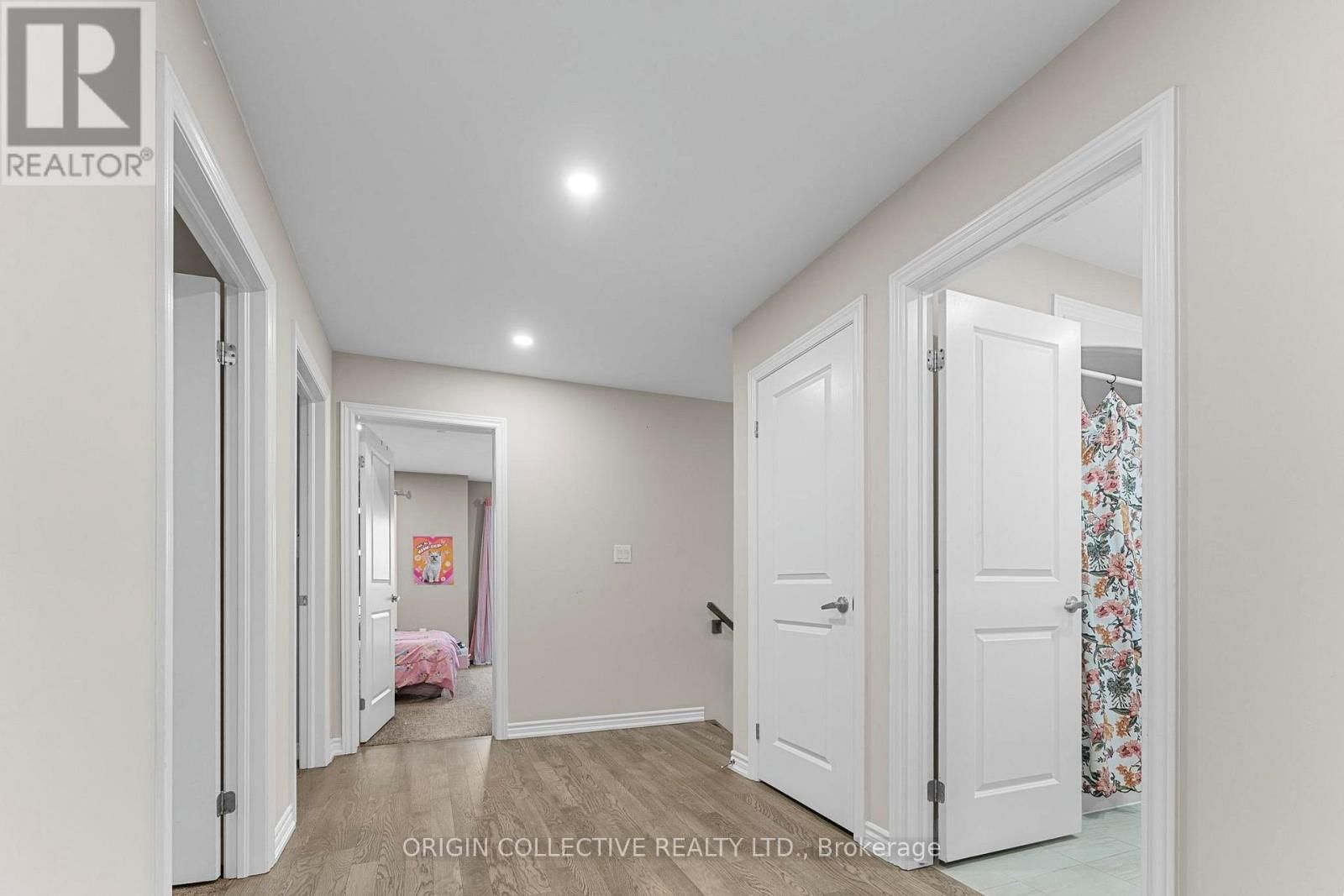 152 MCCABE AVENUE Image 17