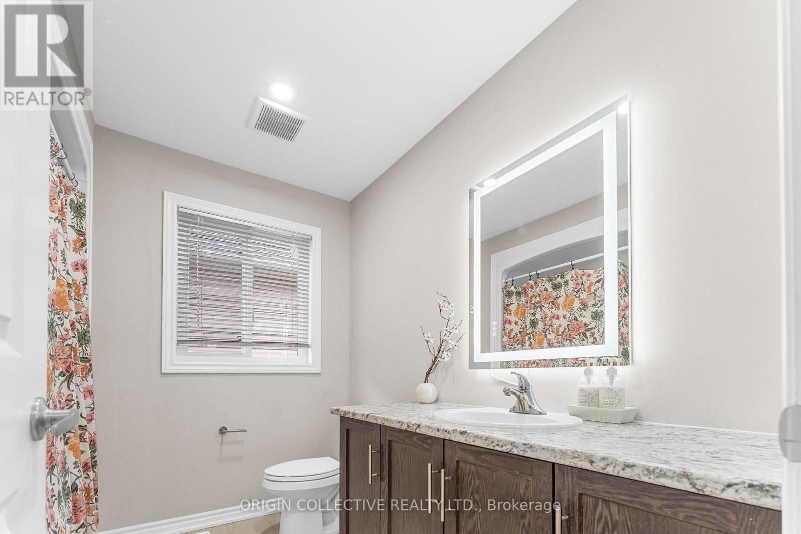 152 MCCABE AVENUE Image 18