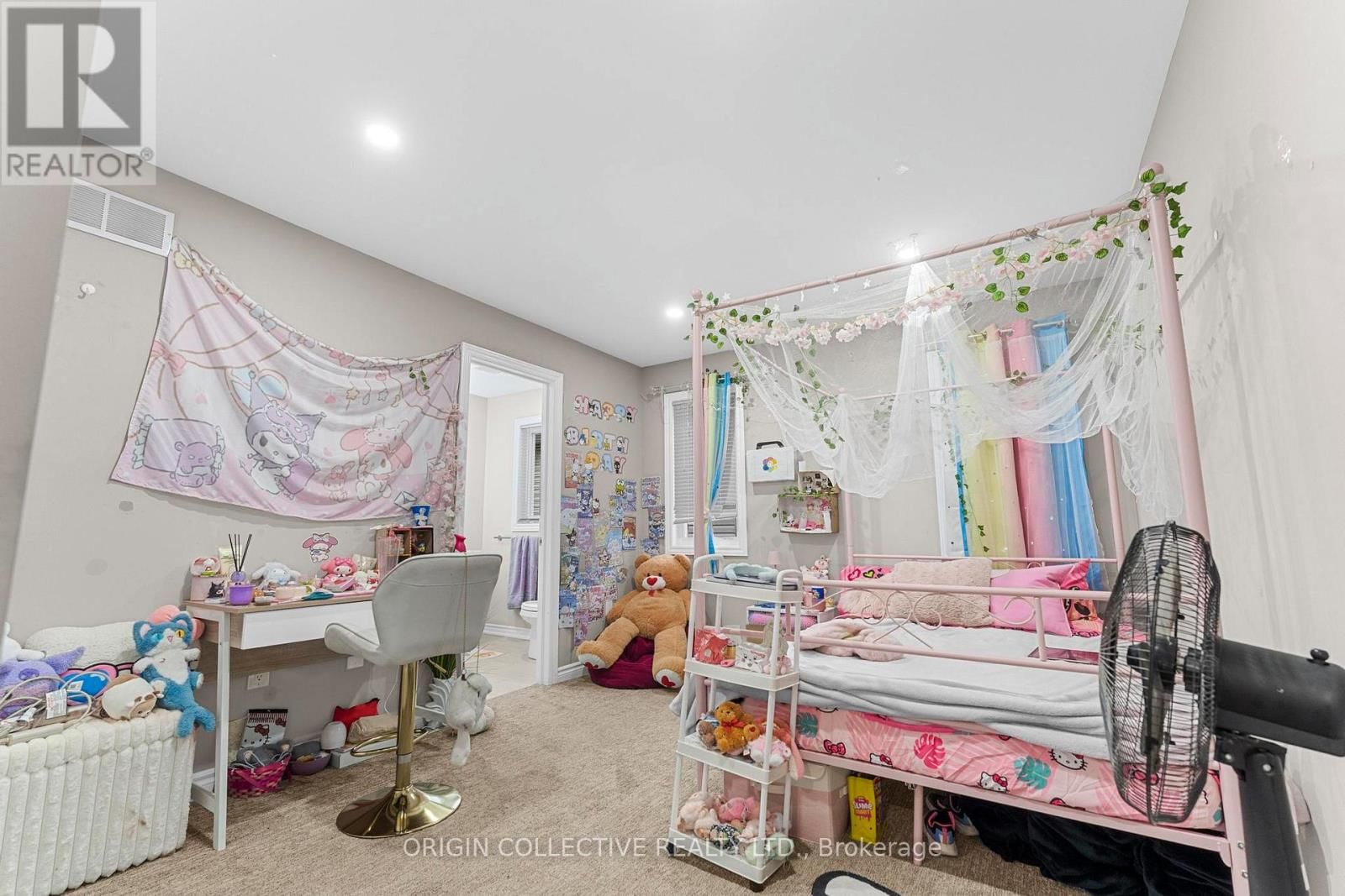 152 MCCABE AVENUE Image 23