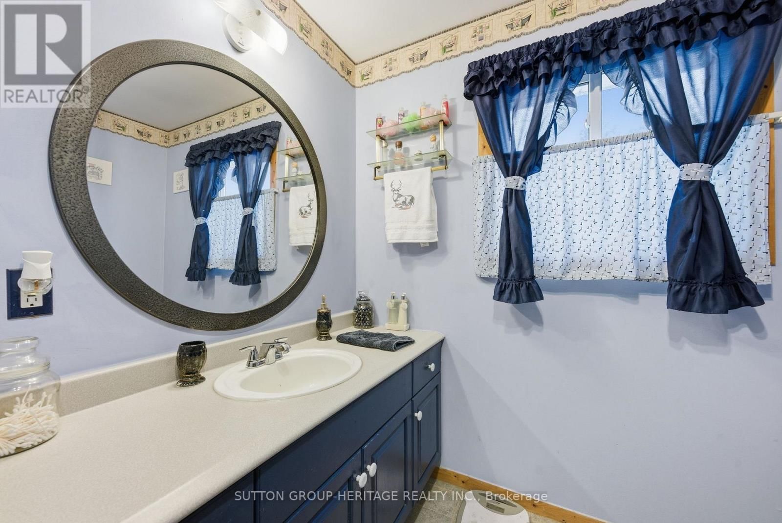 1780 7TH LINE Image 19