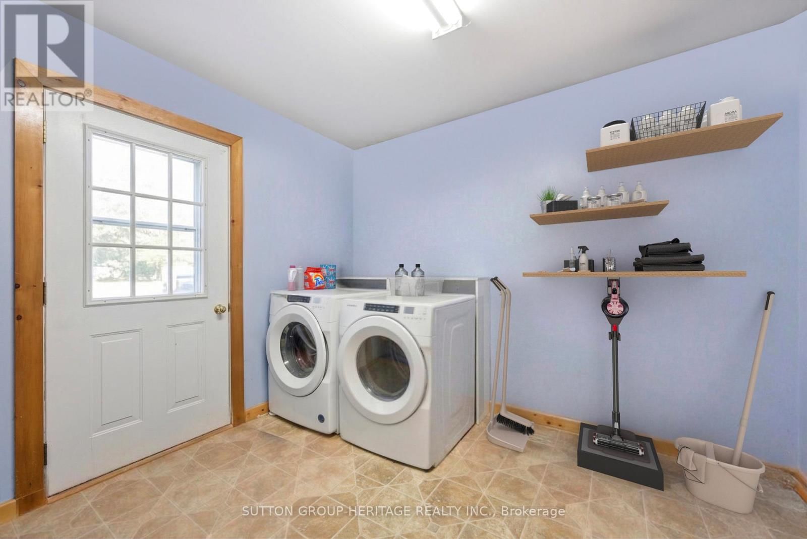 1780 7TH LINE Image 20