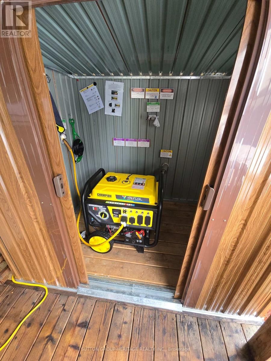 1780 7TH LINE Image 26