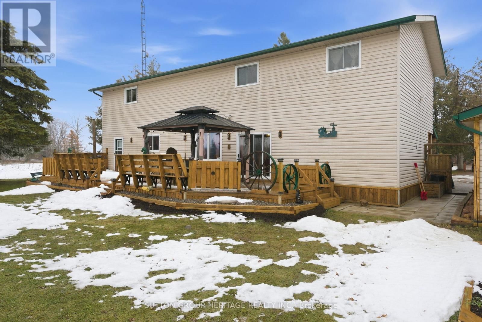 1780 7TH LINE Image 27