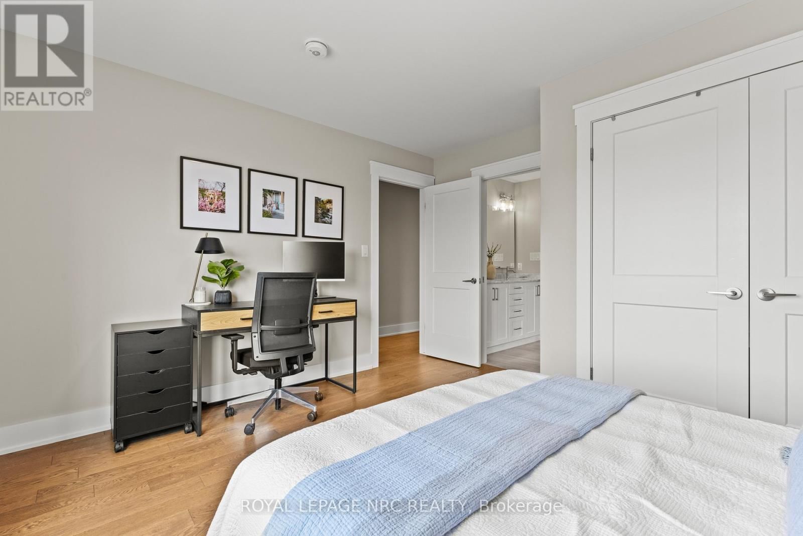 271 MEMORIAL PARK DRIVE Image 24