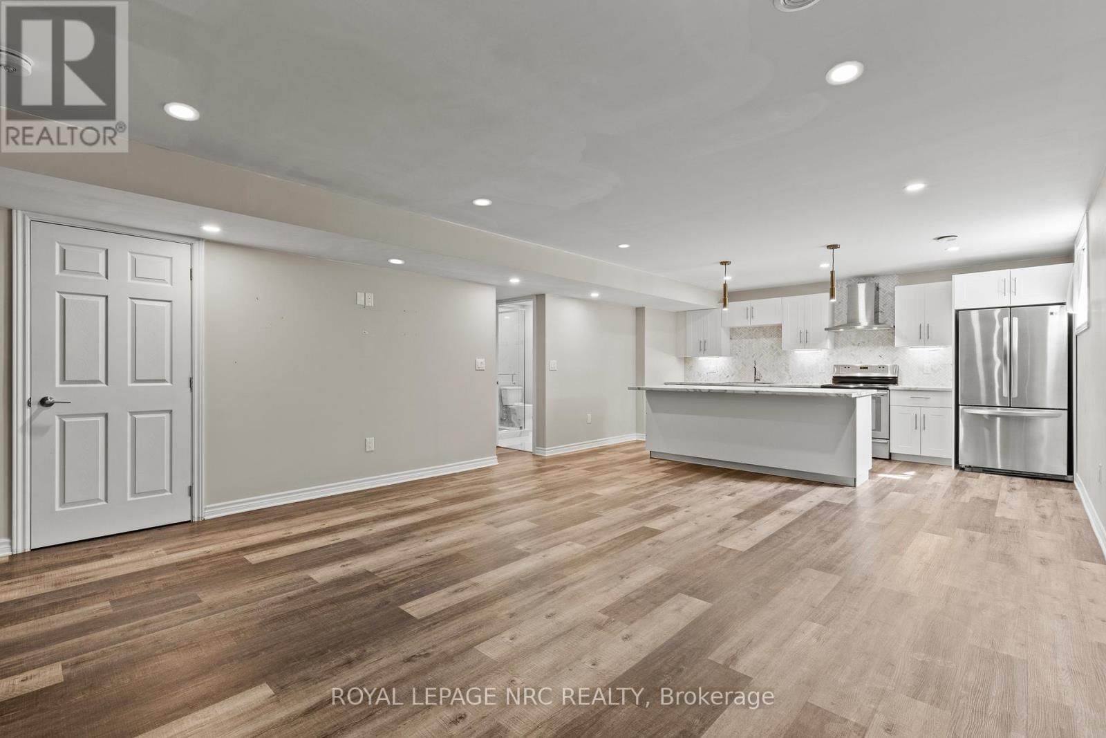 271 MEMORIAL PARK DRIVE Image 30