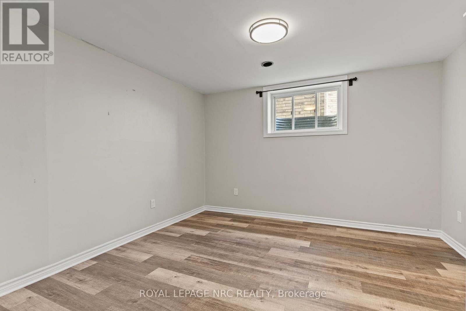 271 MEMORIAL PARK DRIVE Image 33