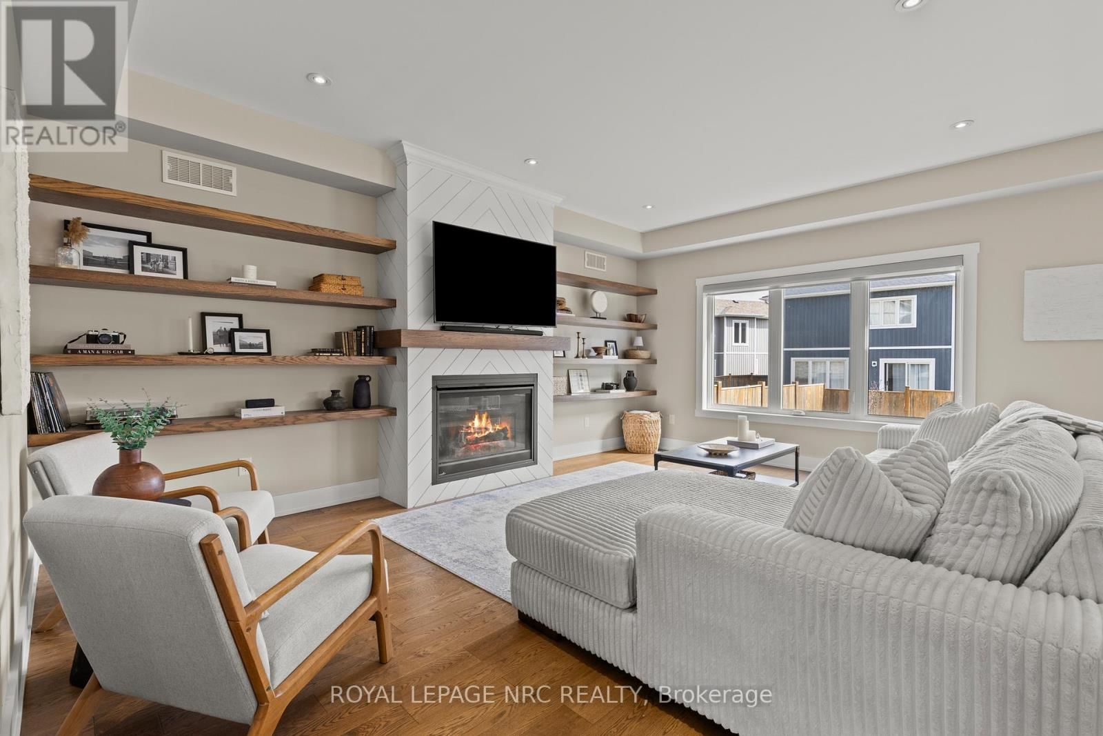 271 MEMORIAL PARK DRIVE Image 7