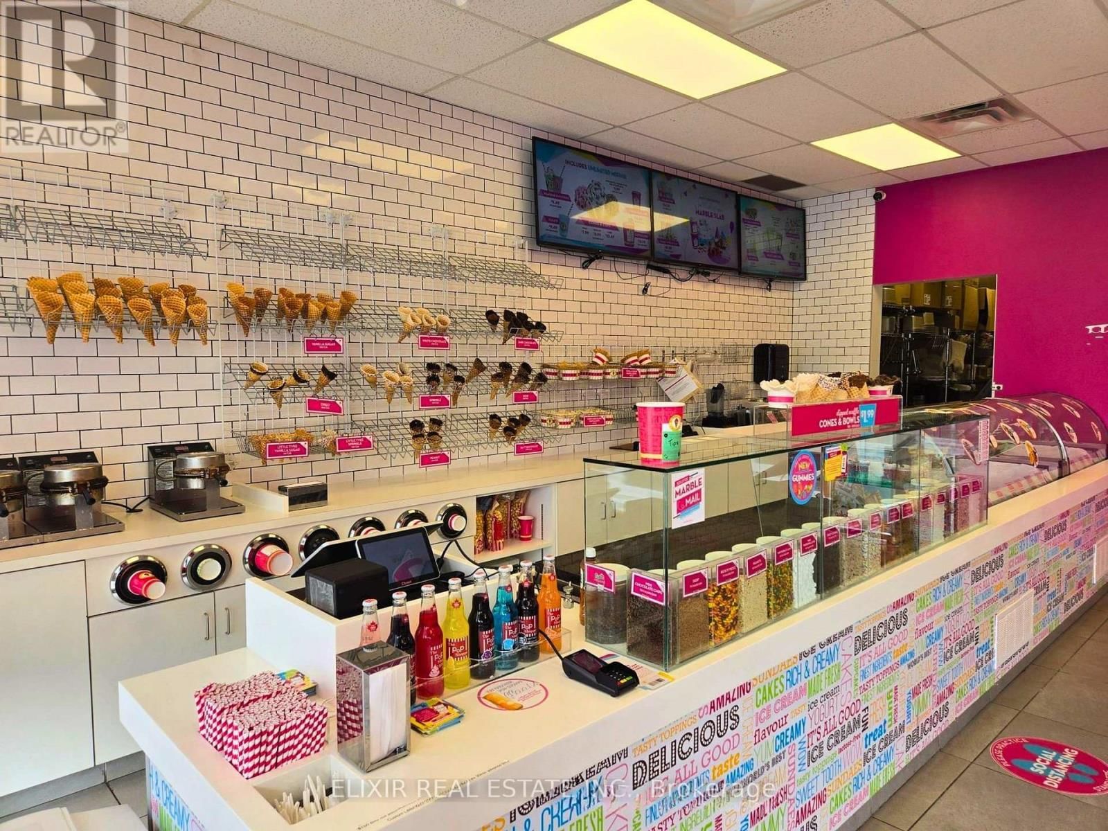 16 - 305 NORTH FRONT STREET Image 8