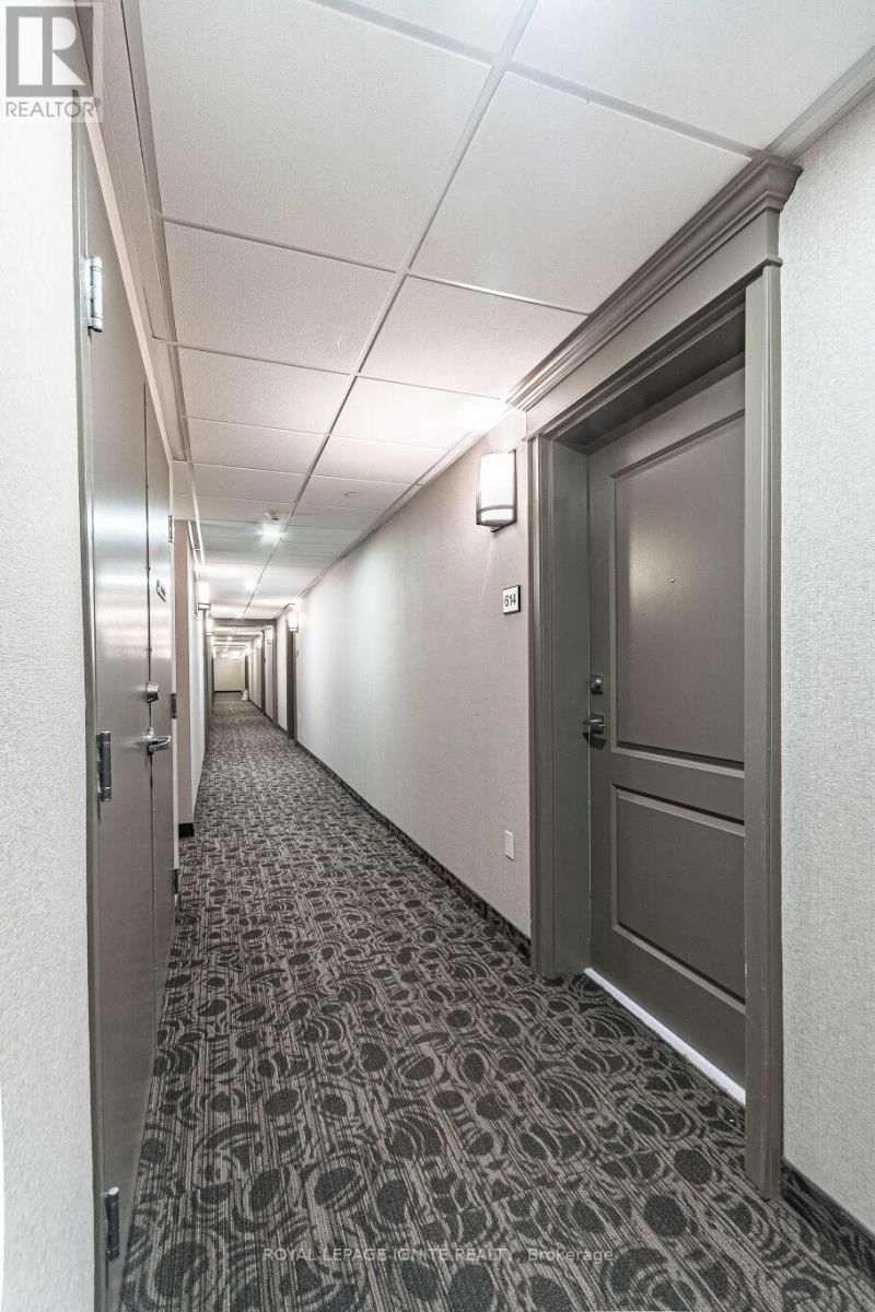 614 - 101 SHOREVIEW PLACE Image 12