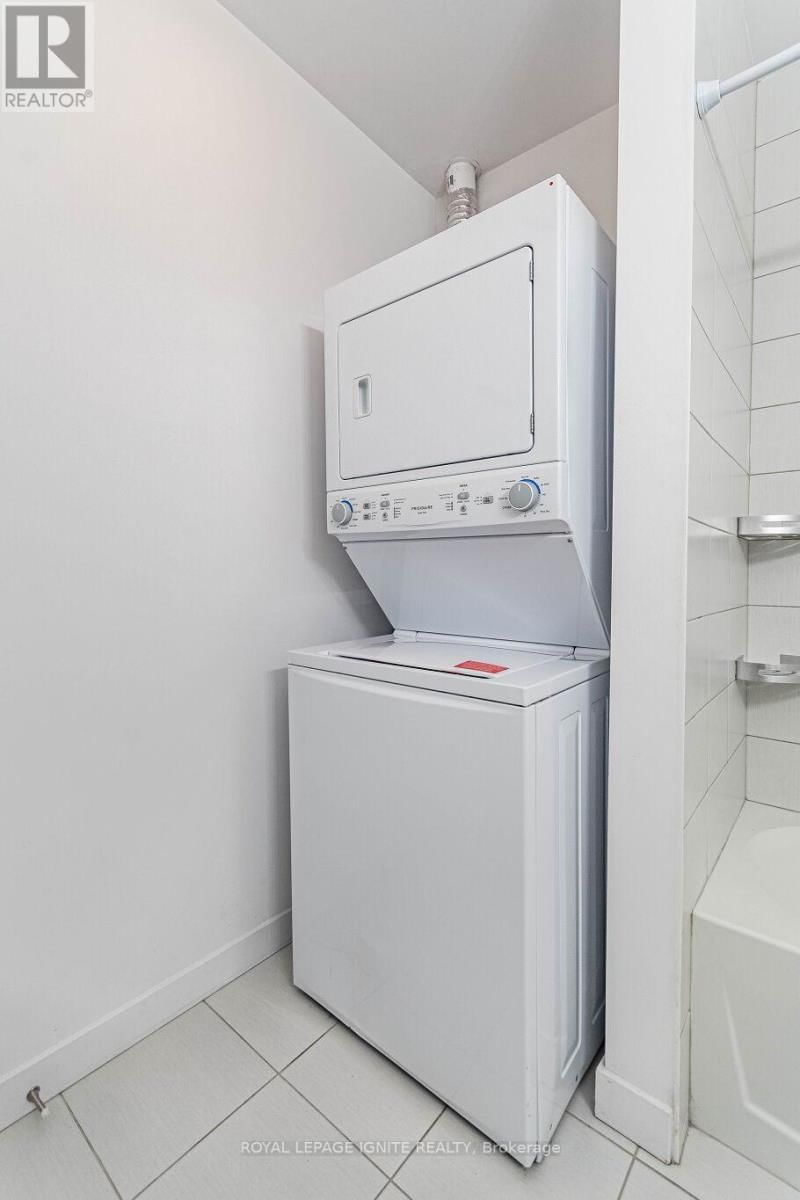 614 - 101 SHOREVIEW PLACE Image 29