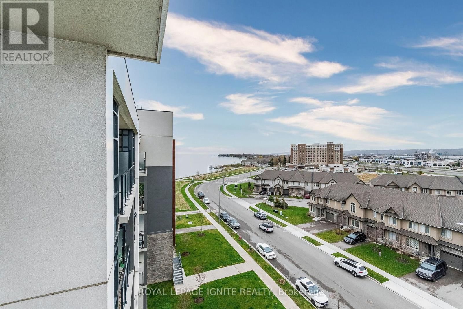 614 - 101 SHOREVIEW PLACE Image 39