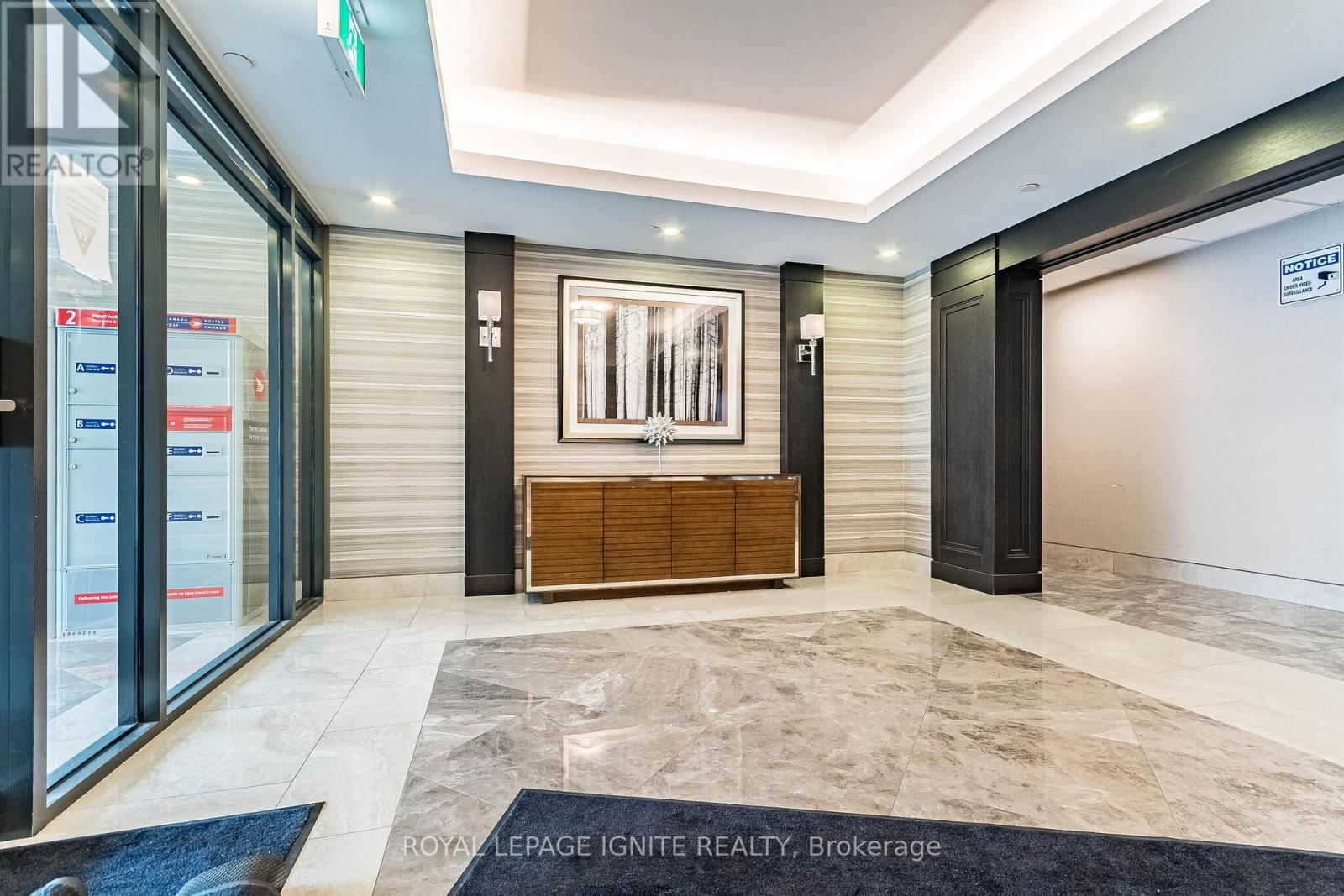 614 - 101 SHOREVIEW PLACE Image 4