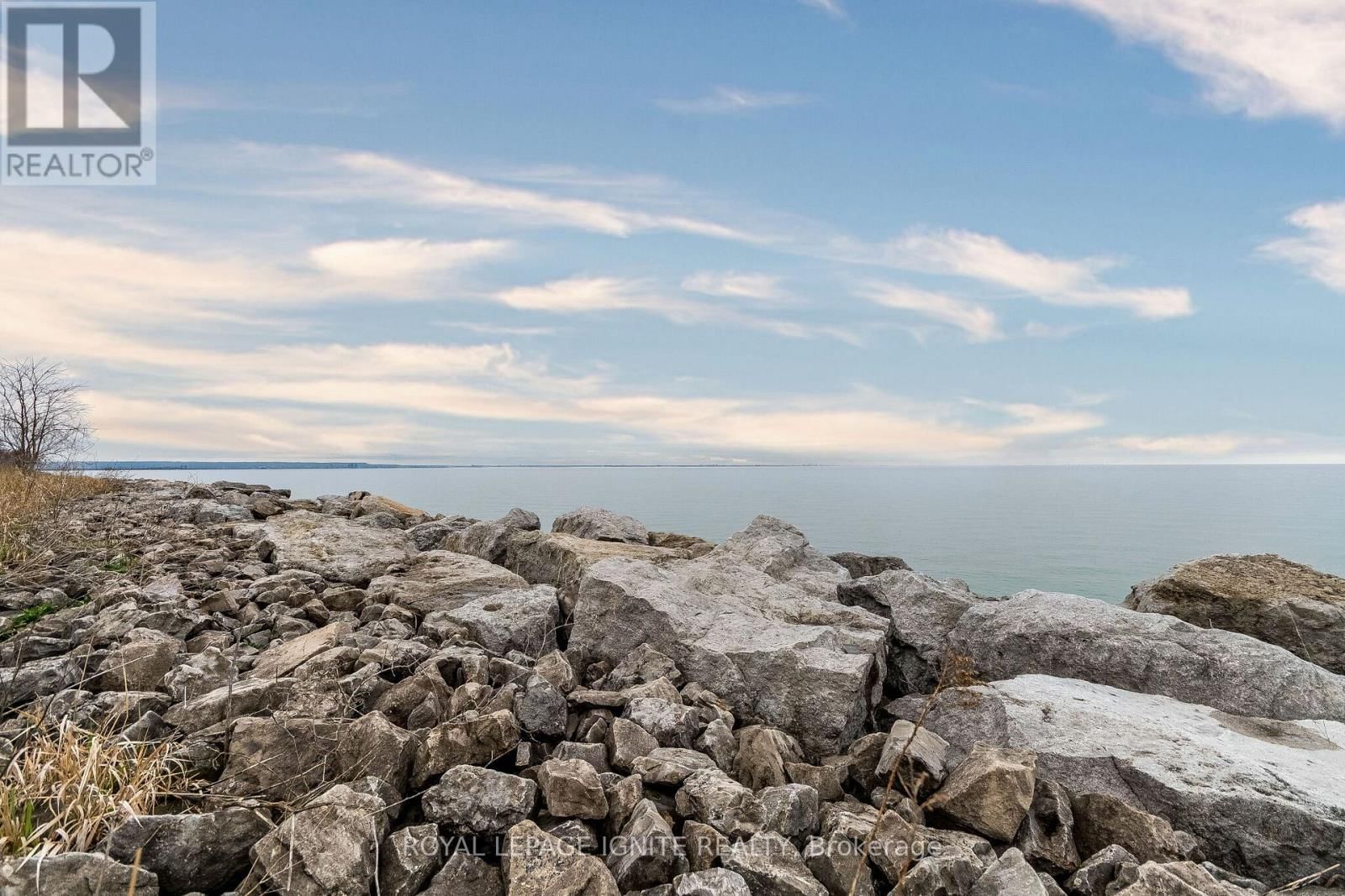 614 - 101 SHOREVIEW PLACE Image 45