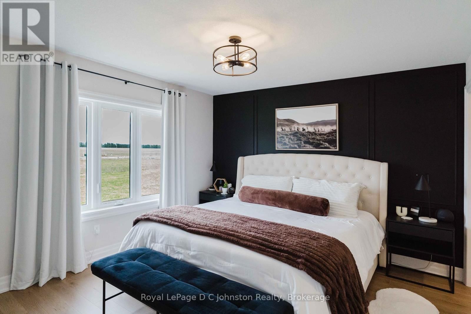 285 MARY ROSE AVENUE Image 24