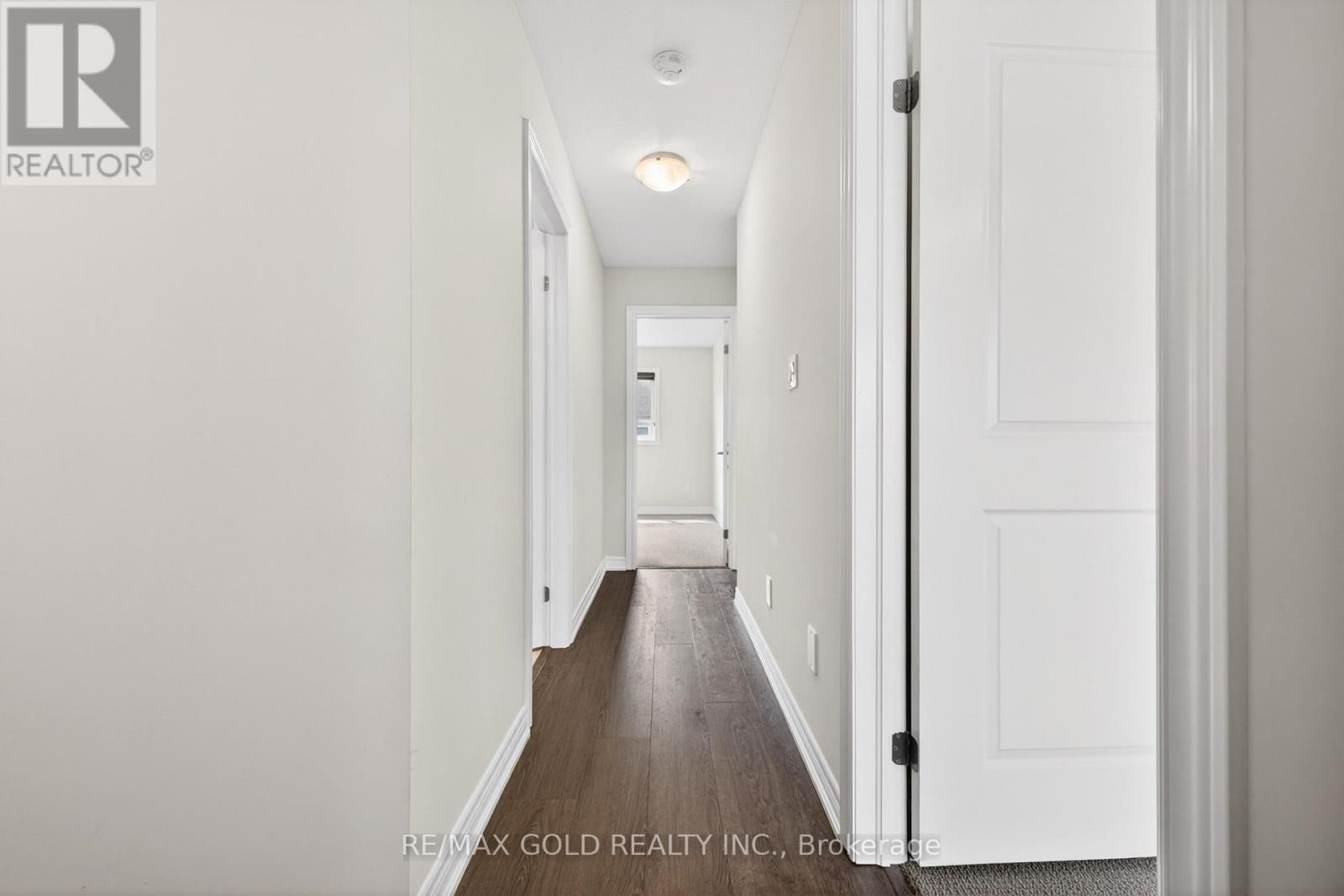 129 SUNFLOWER PLACE Image 24