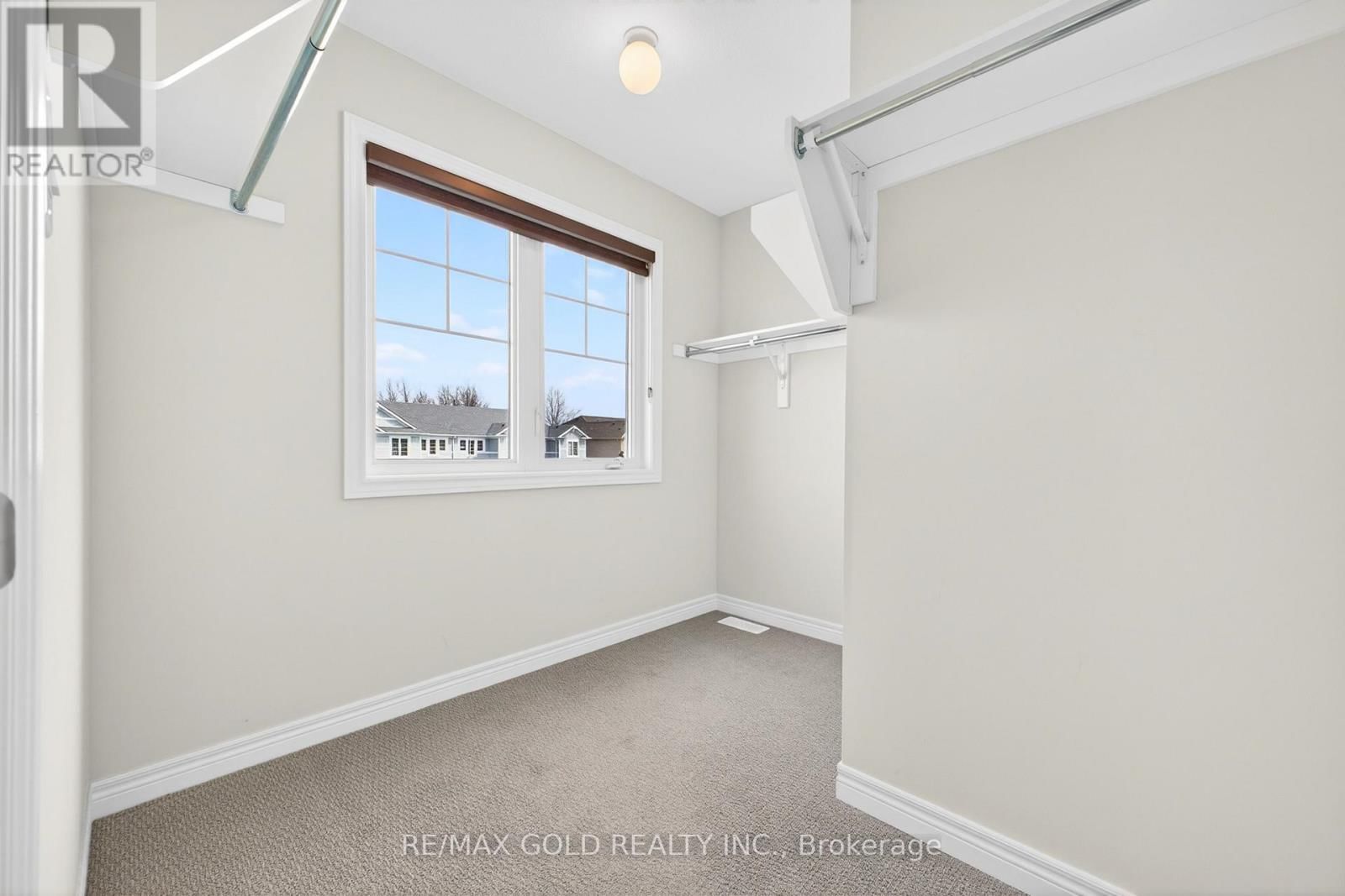 129 SUNFLOWER PLACE Image 30