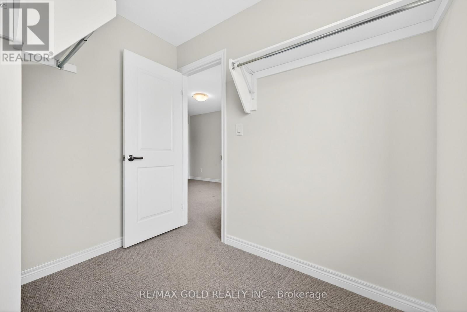 129 SUNFLOWER PLACE Image 31