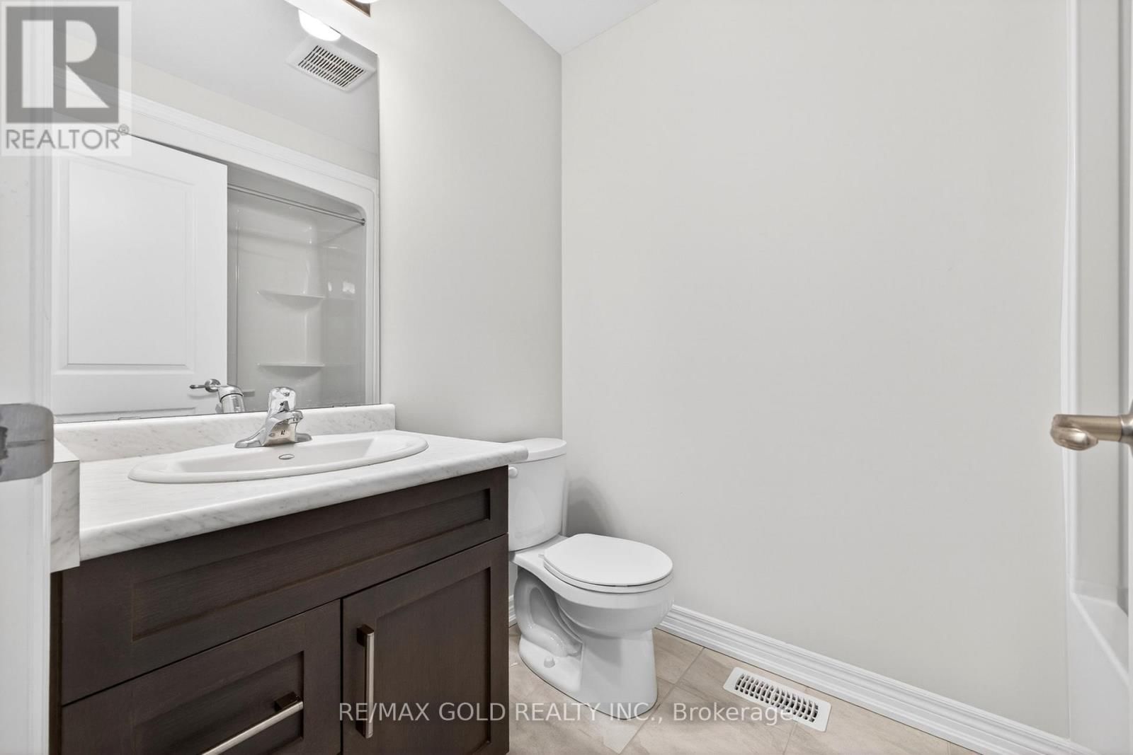 129 SUNFLOWER PLACE Image 32