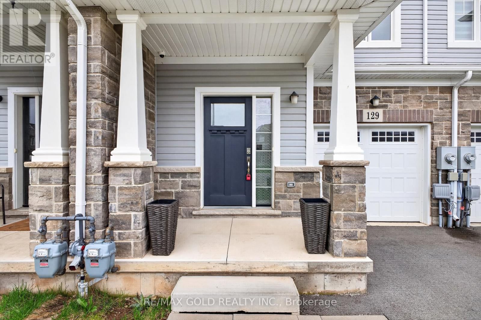 129 SUNFLOWER PLACE Image 4