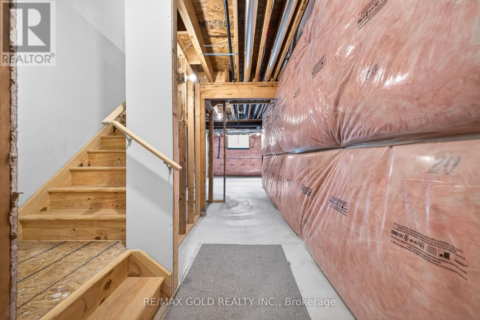 129 SUNFLOWER PLACE Image 40