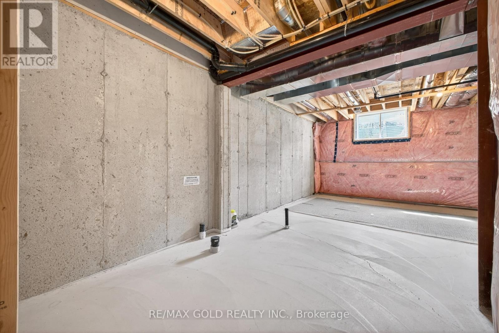 129 SUNFLOWER PLACE Image 41