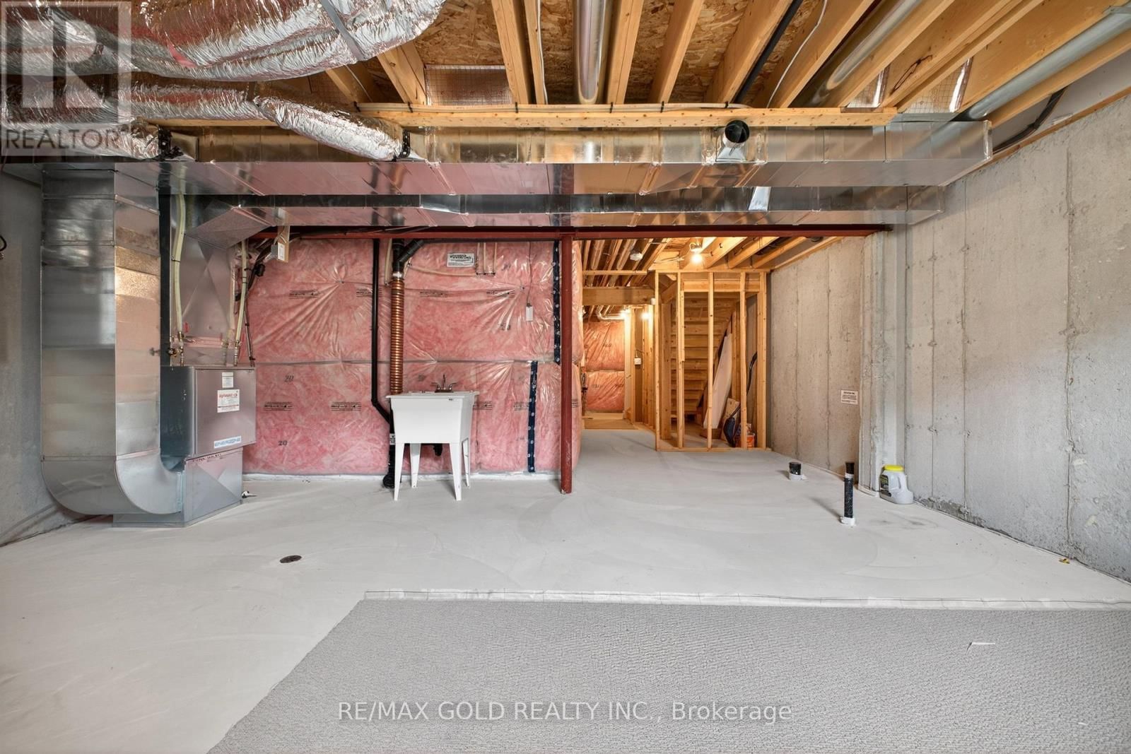 129 SUNFLOWER PLACE Image 48