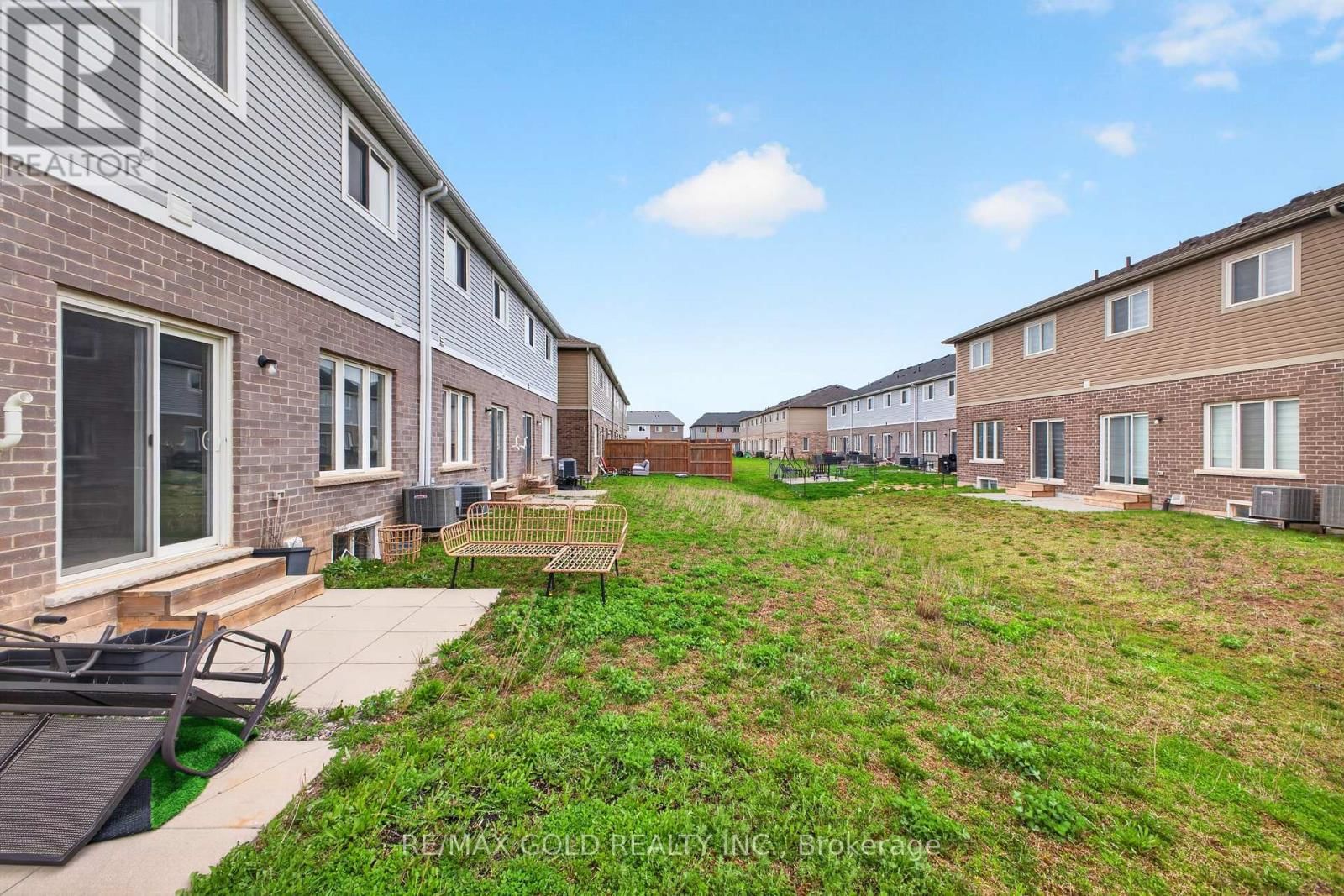 129 SUNFLOWER PLACE Image 7