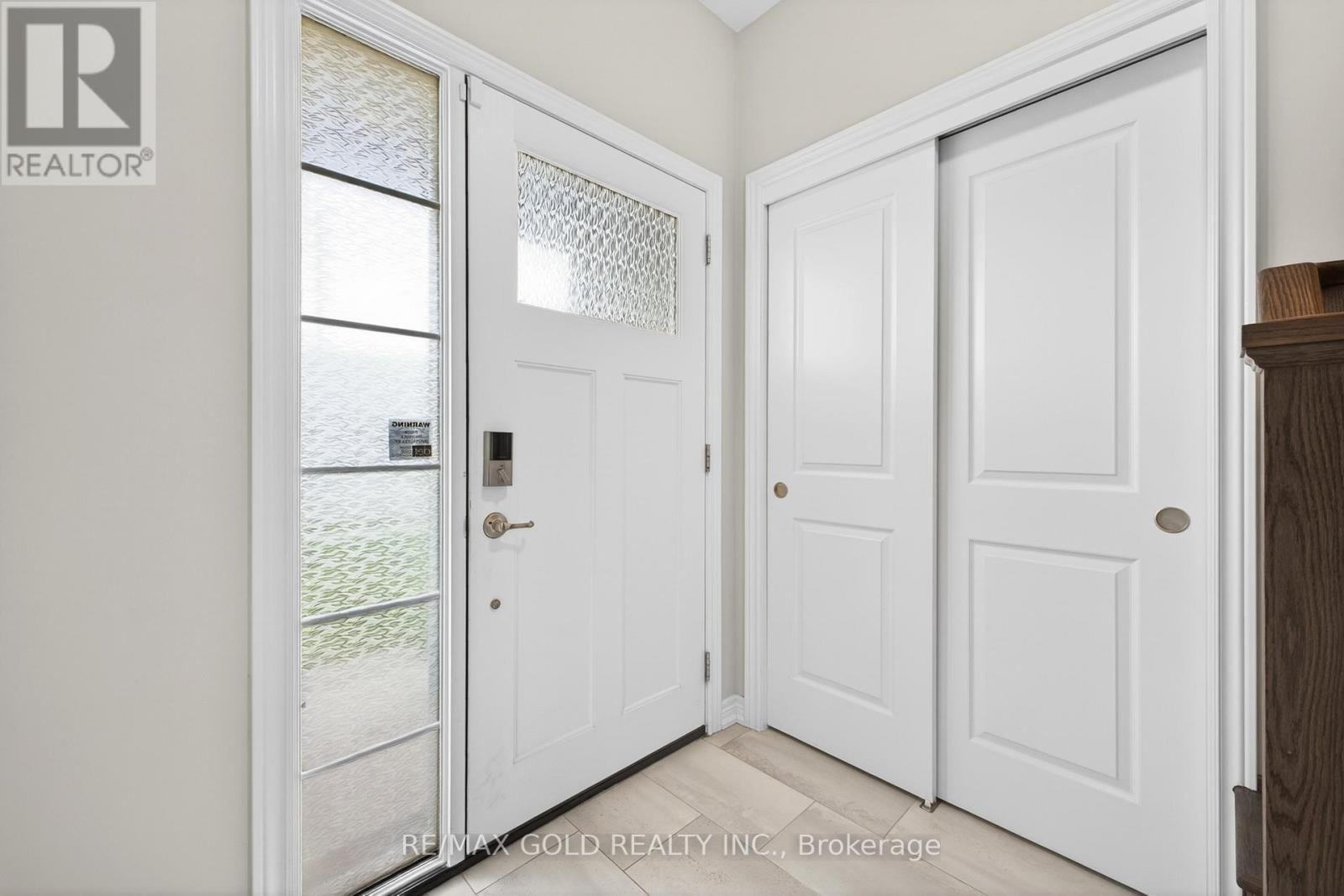 129 SUNFLOWER PLACE Image 9