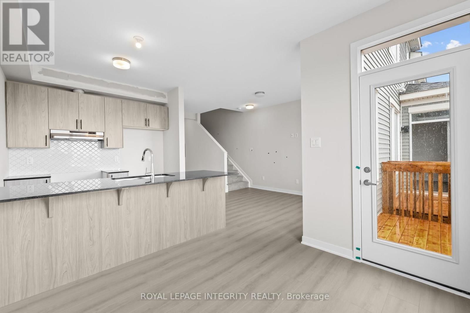 817 ANDESITE TERRACE Image 7