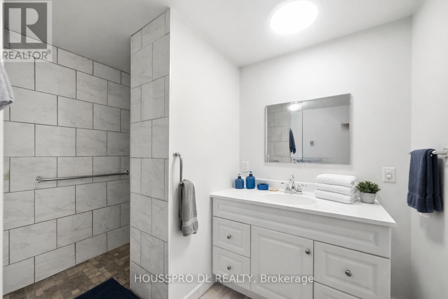 7357 WELLINGTON RD 30 Image 14