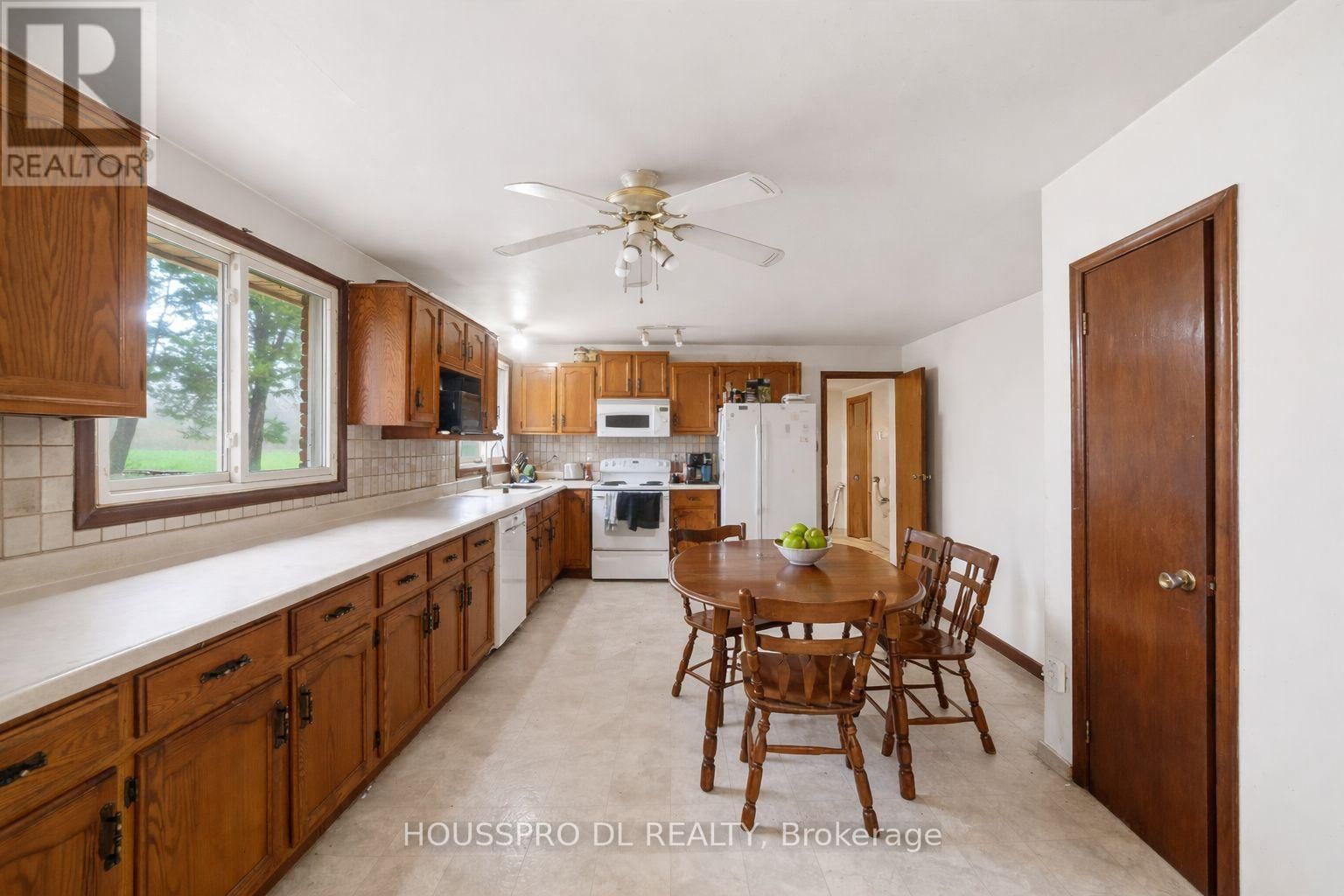 7357 WELLINGTON RD 30 Image 4