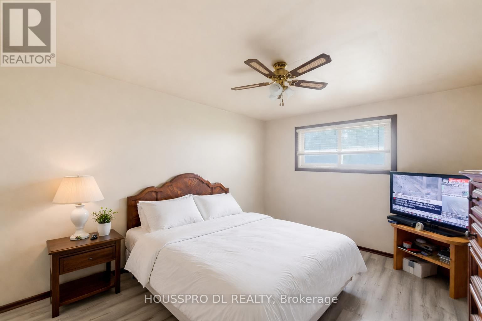 7357 WELLINGTON RD 30 Image 9